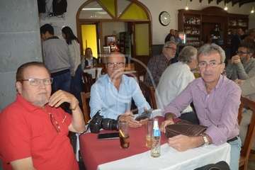 El Casino de Telde homenajea a 18 socios y al que fuera su conserje durante 40 años (Foto TA y TF)